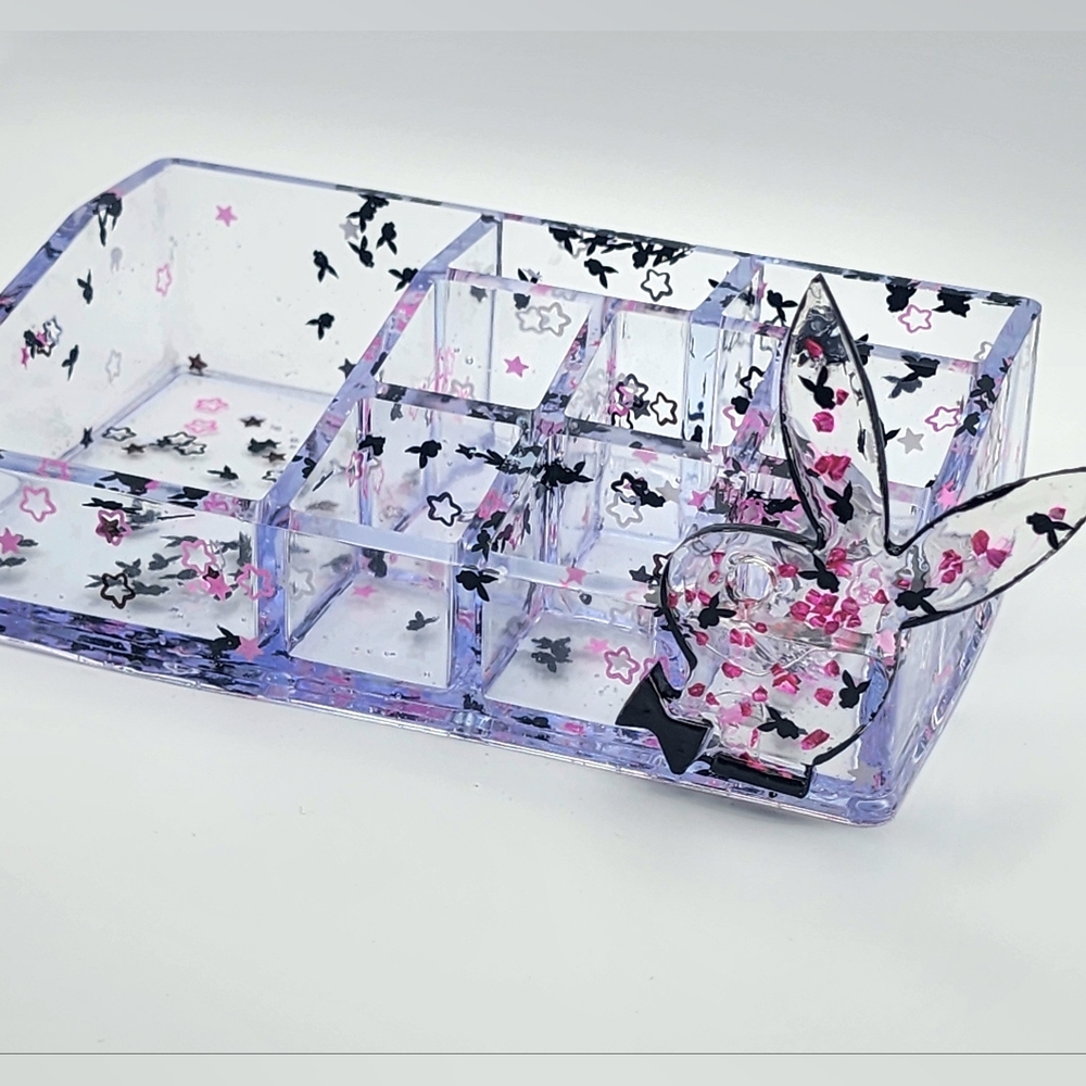 Makeup organizer